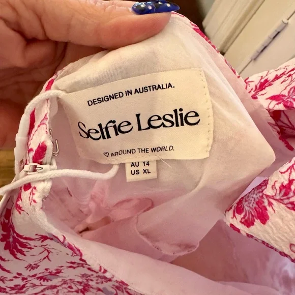 Selfie Leslie Midi Pink Ruffle Dress - Picture 5 of 10